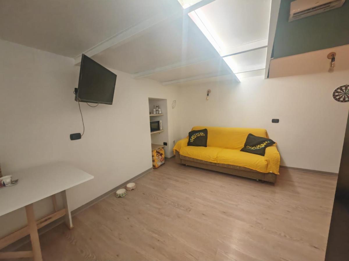Mini Loft In Centro Apartman Bari Kültér fotó